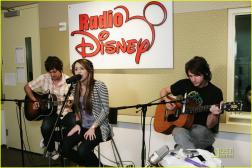Radio Radio Disney Radio Radio Disney